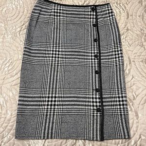 JMcLaughlin midi skirt with leather buttons